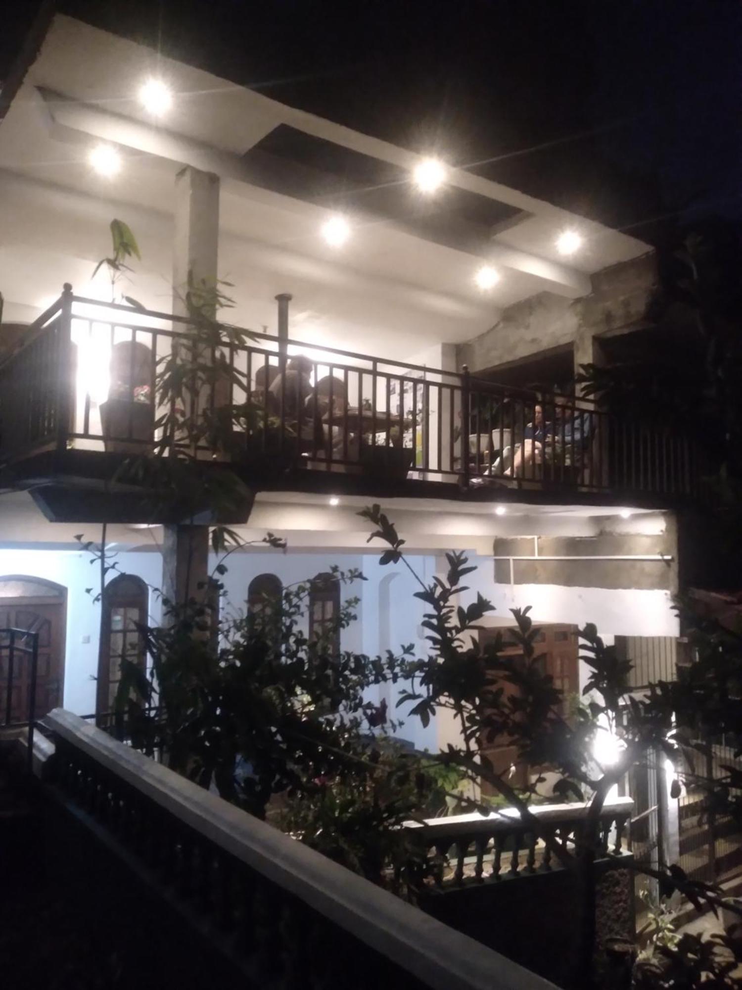Farah Guest Inn هابيوتيل المظهر الخارجي الصورة