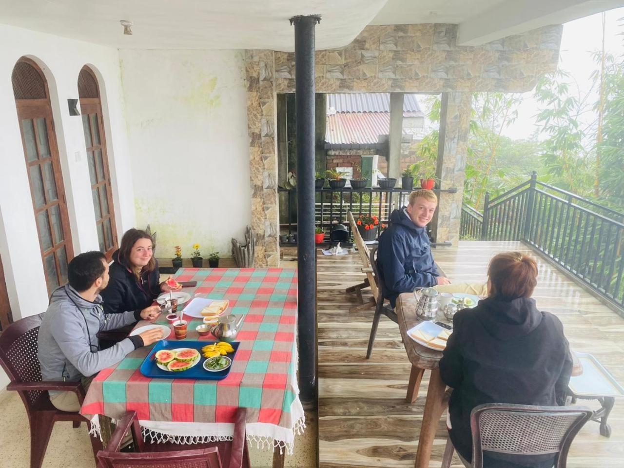 Farah Guest Inn هابيوتيل المظهر الخارجي الصورة